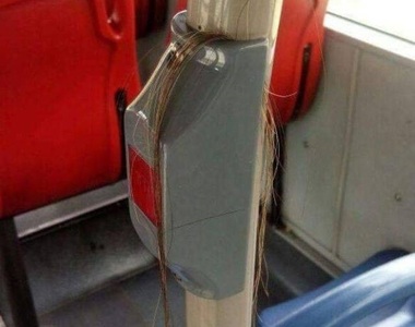 《別人不幸的照片》帶著我很好運的心情來面對星期一吧