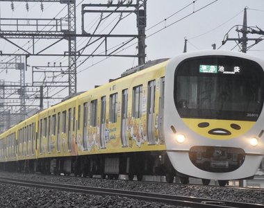 《蛋黃哥電車》一早上班搭到直接幹勁全失都想翹班回家惹...（懶）