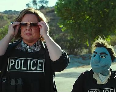 尺度無下限《歡樂時光謀殺案》預告就射好射滿到了正片還得了......