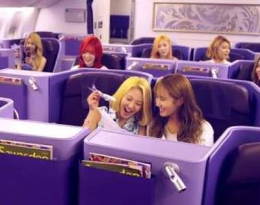 腿長的人坐那裡最適合？《飛機座位攻略守則》告訴你什麼位置最適合你