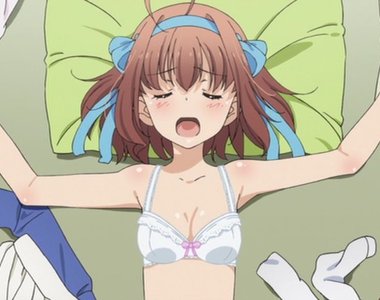 家裡全都是女兒《爸爸陪買內衣的痛苦回憶》根本超羨慕好嗎...