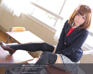 《貓耳制服誘惑》穂南しずく的學生妹模樣萌萌搭