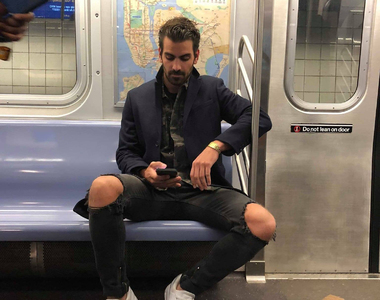 暖男超模《Nyle DiMarco回應熱情偷拍者》碰到這等帥哥我也會偷拍...