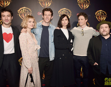 《怪獸與葛林戴華德的罪行》CinemaCon座談會上播放紐特學生時代片段