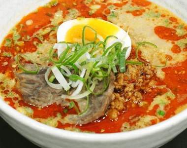 韓國美食節目介紹《擔擔麵超級好吃》花生炒滷肉香超讚