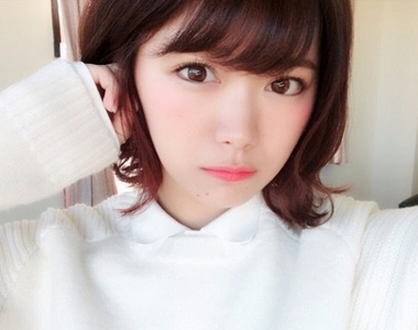 就是愛這根《SKE48山內鈴蘭》演唱會上對香蕉又舔又含挨轟太色情