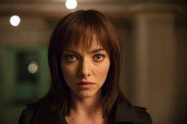 亞曼達塞佛瑞新作《視界戰》一出生眼睛就要被植入晶片的世界 亞曼達塞佛瑞新作《視界戰》一出生眼睛就要被植入晶片的世界