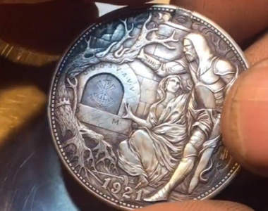 《硬幣藝術品》硬幣雕塑還有活動機關有這樣的功力請收下我的膝蓋