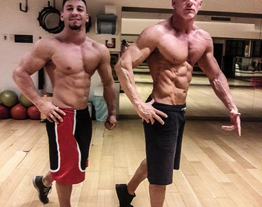 義大利《筋肉父子檔》跟老爸沒有共同話題？一起健身吧～