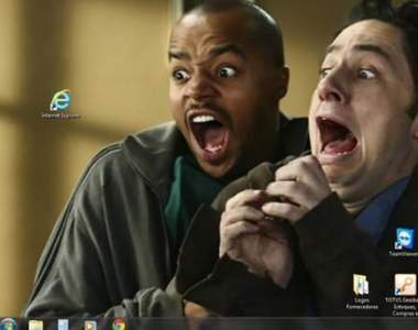 就是要不一樣《爆笑電腦桌面》看到IE驚嚇成這樣是哪招ww