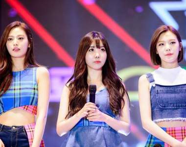 一個皆一個離開《Lizzy宣布從After School畢業》超想再看一次橙子焦糖...