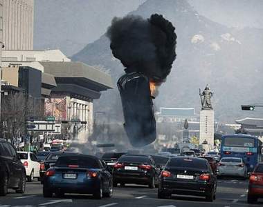 韓國電影也懂炸車梗？《宅配男逃亡曲》小小素人卻被陷害成大人物