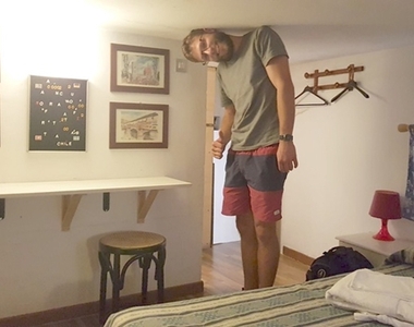 為了省錢結果哭哭《便宜飯店的悲劇》被雷到後就甘願多花點錢住w