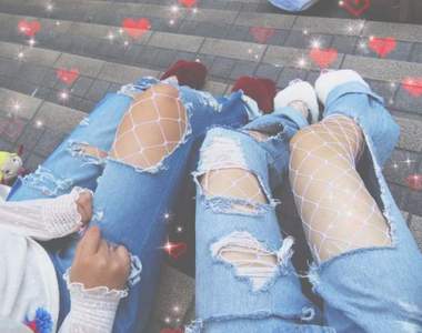 《穿破褲去海釣的結果》夏天穿破褲出門別忘了做好防曬喔(淚笑)