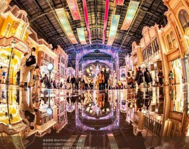《東京迪士尼樂園》雨後的世界市集猶如仙境般夢幻