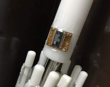 《雨傘防盜對策》標籤篇　即使只是塑膠傘也有不想被偷的超深怨念...