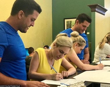 《到底有多少雙胞胎》雙胞胎兄弟與雙胞胎姊妹結婚 牧師也是雙胞胎