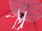 誰也需要買一把的《雨傘風扇傘》根本是夏天必備神器 誰也需要買一把的《雨傘風扇傘》根本是夏天必備神器