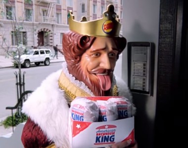 《百威與漢堡王推特對話》完全沒意義不知不覺就笑了...