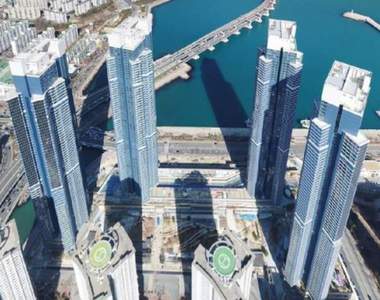 要蓋到天上惹《釜山海雲台超高W大樓》請注意這是住宅區....