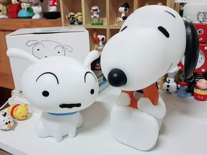 韩国《Krispy Kreme x 蜡笔小新》推出《小白LED拍拍灯》这个小夜灯太可爱不能忍 - 图片4 韩国《Krispy Kreme x 蜡笔小新》推出《小白LED拍拍灯》这个小夜灯太可爱不能忍