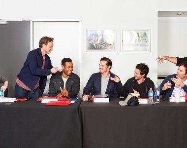 《牠：第二章》開拍 大人們玩得也好開心啊～