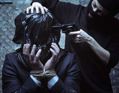 比八點檔還扯《前女友復合記》親愛的不跟我復合?那就毀了你吧