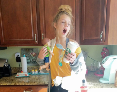 13歲萬聖節變裝《累得要死的媽媽》她可是有8個兄弟姊妹...