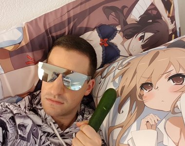 被封鎖就贏了《變態瑞士人Melon Pan》政治人物都不喜歡二次元裸女圖……