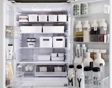 《百圓商店的冰箱收納神器》一團亂的冰箱就靠它們來變整齊♪