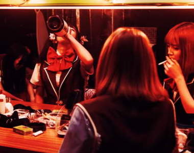 【有片】黑道性轉美少女偶像《後街女孩》腦洞漫畫竟然要拍攝真人版電影？相親相愛蹦蹦跳！