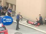 《Cosplay死侍被當恐怖份子逮捕》死侍跟怪人只有一線之隔... 《Cosplay死侍被當恐怖份子逮捕》死侍跟怪人只有一線之隔...