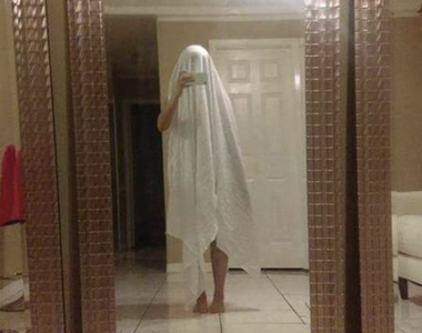 爆笑《鏡子拍賣照到底怎麼拍》 為了不入鏡也真是費盡苦心