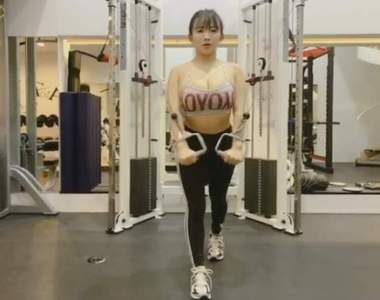 《二次元Body女星》天木純的天乳健身房開練啦