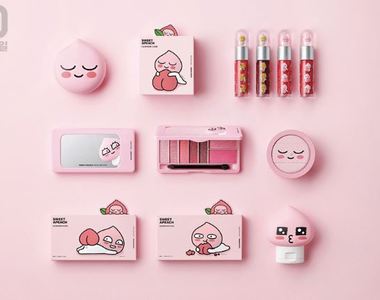 PEACH鐵粉趕快衝《Thefaceshop聯名Peach小桃款》粉紅色就是要收♡