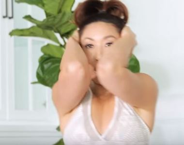 女生限定頻道《胸部集中示範》奶奶感情不好的看過來