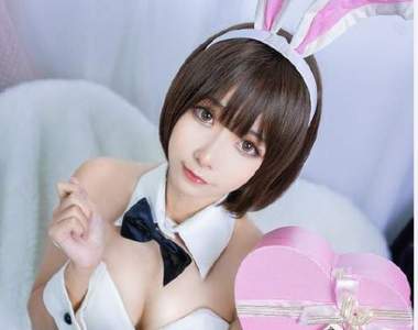 Momoko葵葵《不起眼女主角培育法》現在的我能成為你的女主角嗎?