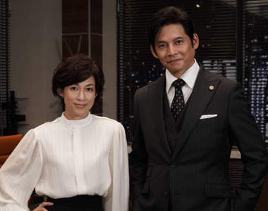 織田裕二 x 鈴木保奈美《SUITS》10月開播,「東京愛情故事」後睽違27年再度夢幻共演月9