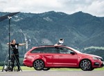 《Skoda》飆速216km/h 快到連飛箭都抓得到 《Skoda》飆速216km/h 快到連飛箭都抓得到