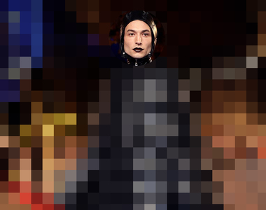 《怪獸與葛林戴華德的罪行》首映 伊薩米勒魔性服裝大家都看入迷了...