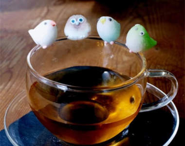 砂糖杯緣子《小鳥砂糖》停留在杯緣上的可愛小鳥陪你度過午茶時光♪