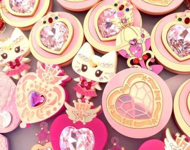 讓人少女心爆發的《夢幻原宿系壓克力飾品》還有各種美戰同人製品喔