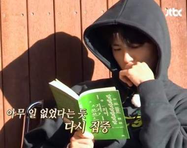 越來越少人看書《看書習慣調查》看書率下降的最大原因是？