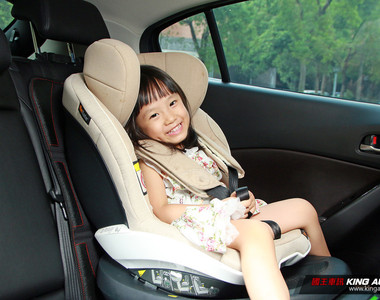 爸媽們必看！《兒童安全座椅》你們都「坐」對了嗎？