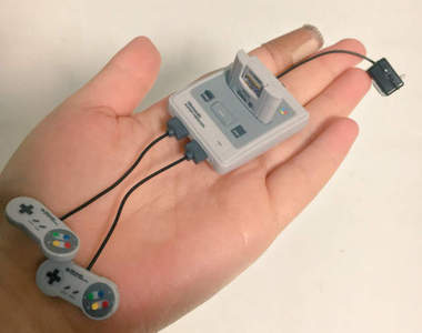 大叔都瘋狂《懷舊轉蛋玩具》轉到都感動得流目油惹ww（咦）