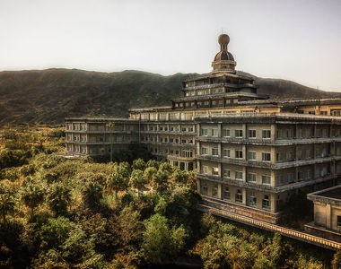 日本夢幻系《飯店廢墟》裡面房間的現況讓人大吃一驚......