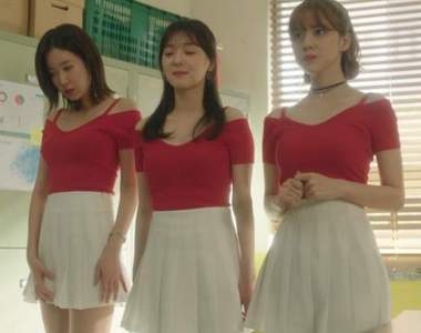 《控制女友打扮的男友》以練習生標準審視女友的裝扮讓女友覺得苦...