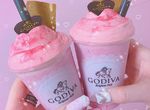 日本期間限定《GODIVA 粉紅奶昔》滿滿的粉紅感讓人少女心都要滿出來啦 日本期間限定《GODIVA 粉紅奶昔》滿滿的粉紅感讓人少女心都要滿出來啦