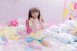 《22歲人妻是合法羅莉》自稱小學5年級♡超可愛的打扮完全無違和♡