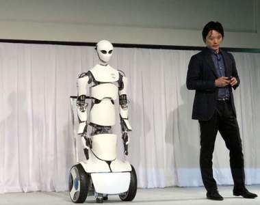 《暗黑版Pepper》au最新發表機器人「MODEL H」凶狠外型引發網友恐慌ww